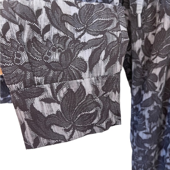 Athleta Trekkie North Jogger Pants Zip Pockets Blue Floral Print Womens Size 12 - Picture 8 of 12